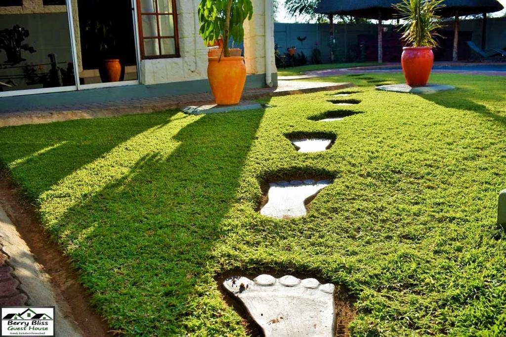 Berry Bliss Guest House Gaborone Extérieur photo
