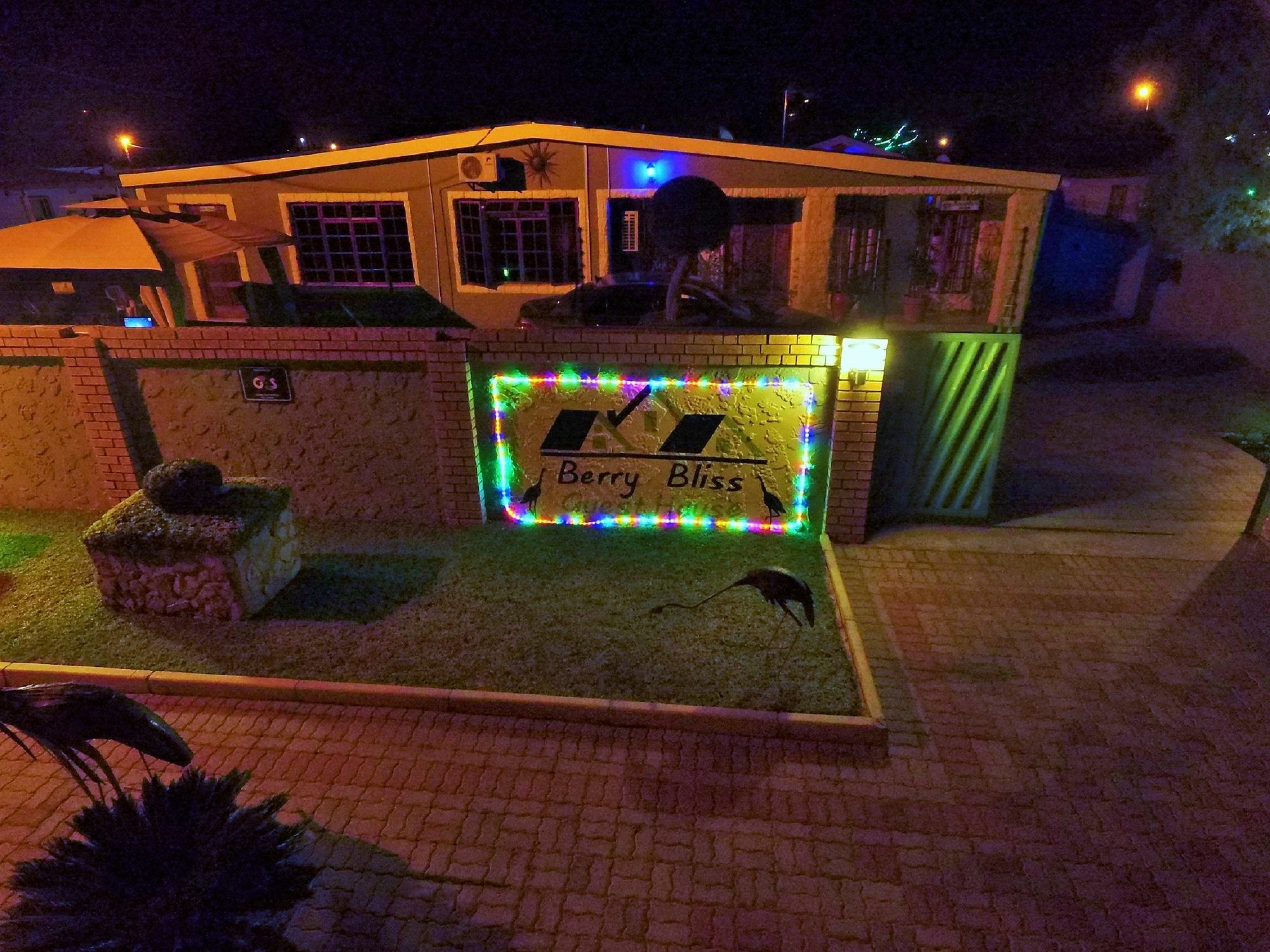 Berry Bliss Guest House Gaborone Extérieur photo